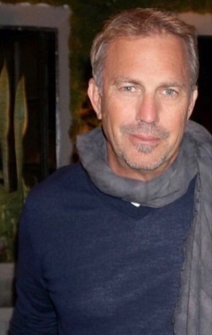 Is Kevin Costner Pursuing Demi Moore? Is Kevin Costner Pursuing Demi Moore?