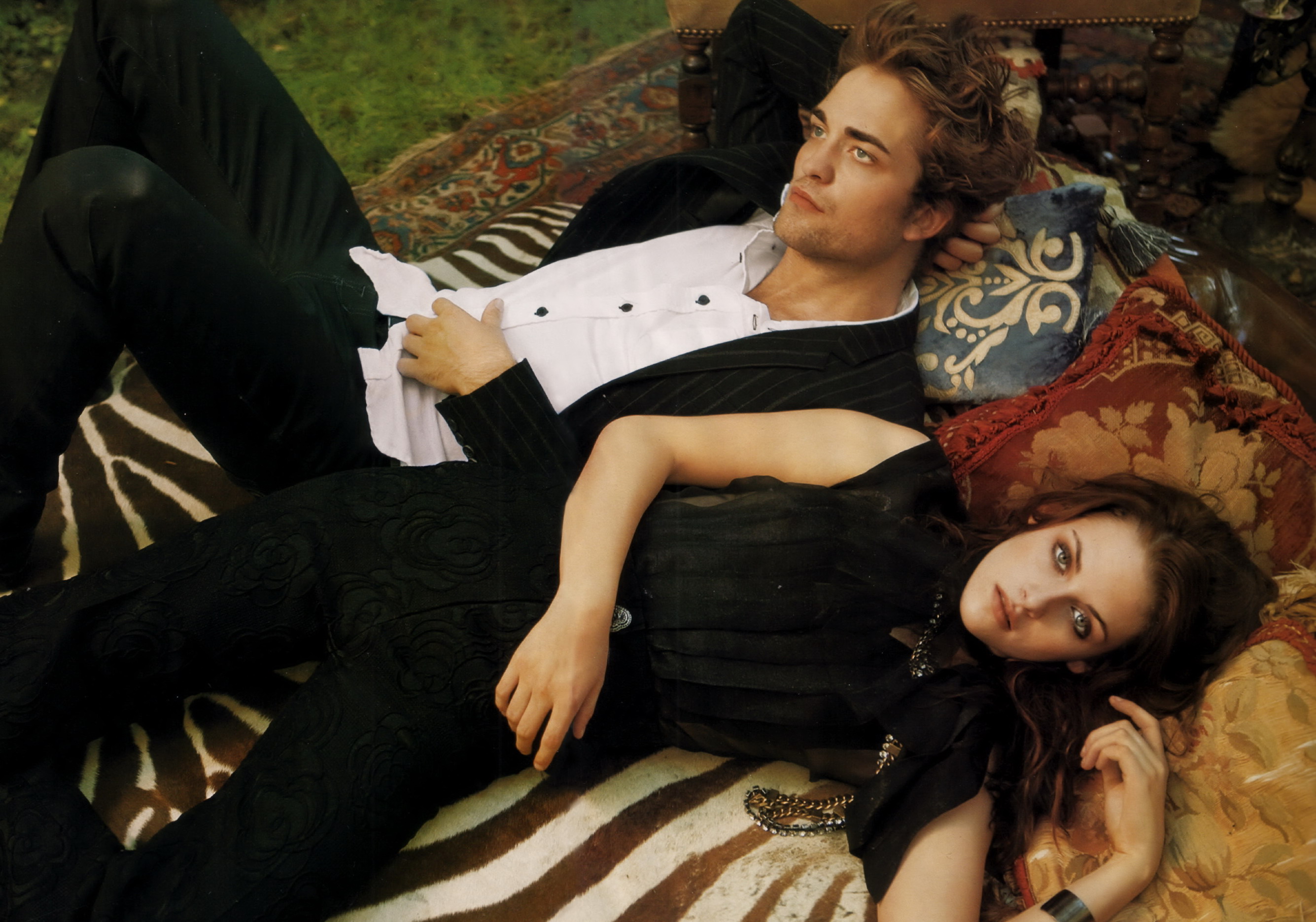 Is Robert Pattinson A Pro At Changing Diapers? A Look At Celebrity Fatherhood Is Robert Pattinson A Pro At Changing Diapers? A Look At Celebrity Fatherhood