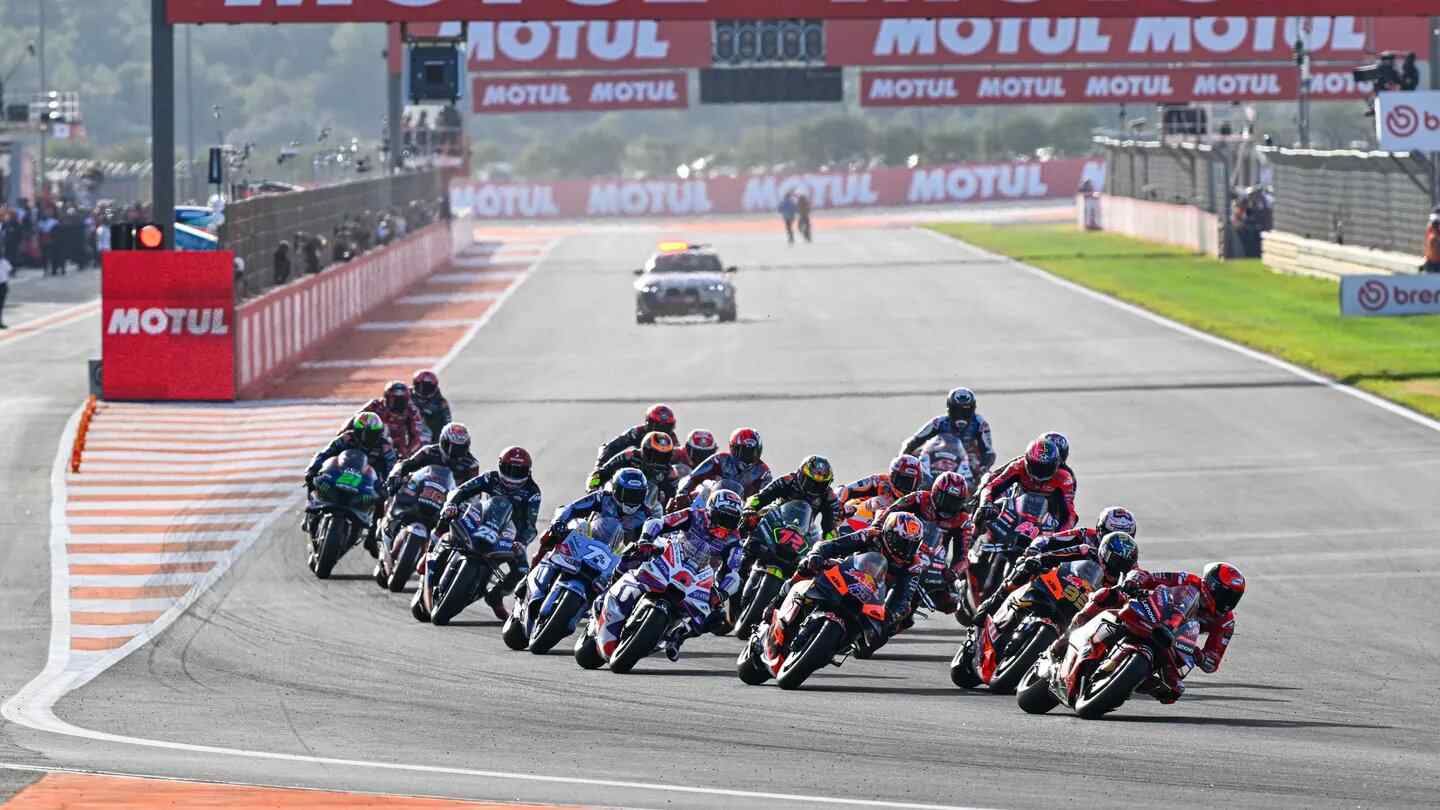 Jadwal Lengkap MotoGP Inggris 2024: Simak Rangkaian Balapannya Jadwal Lengkap MotoGP Inggris 2024: Simak Rangkaian Balapannya