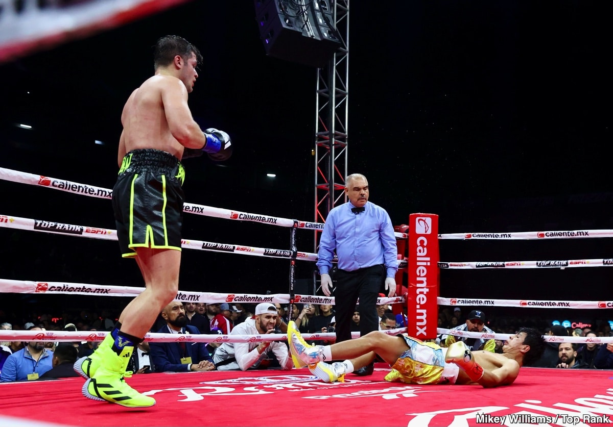 Jaime Munguia's Rematch Victory: Strategic Adjustments Pay Off Against Bruno Surace Jaime Munguia's Rematch Victory: Strategic Adjustments Pay Off Against Bruno Surace