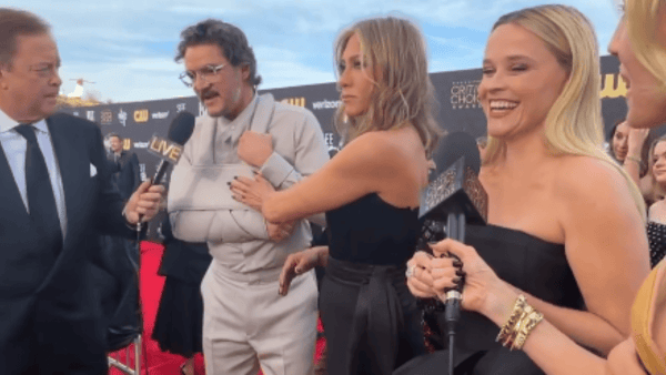 Jennifer Aniston Addresses Pedro Pascal Romance Rumors With Heartfelt Birthday Post Jennifer Aniston Addresses Pedro Pascal Romance Rumors With Heartfelt Birthday Post
