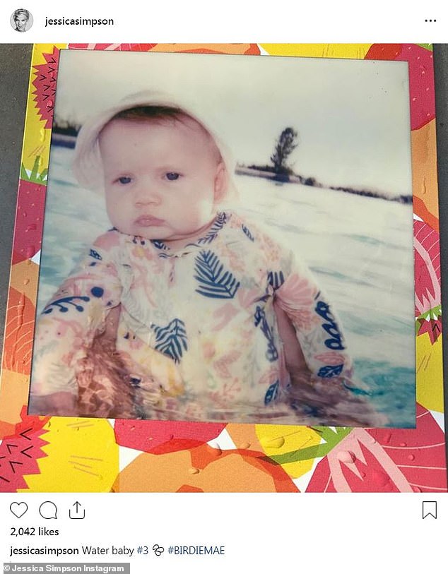 Jessica Simpson And 6-Year-Old Birdie Twin In Matching Yellow Swimwear Jessica Simpson And 6-Year-Old Birdie Twin In Matching Yellow Swimwear