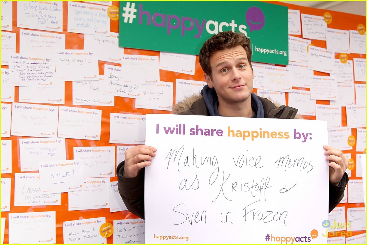 Jonathan Groff: Opening Up About His Asexuality Jonathan Groff: Opening Up About His Asexuality