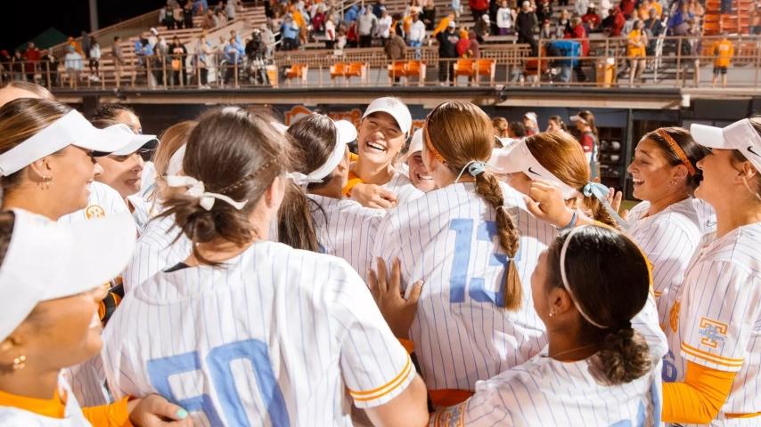 Karlyn Pickens' Historic 78.2 Mph Pitch: Redefining NCAA Softball Karlyn Pickens' Historic 78.2 Mph Pitch: Redefining NCAA Softball