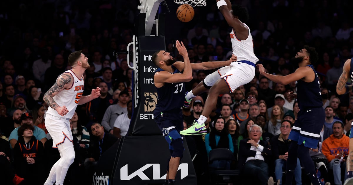 Knicks Derrotan A Sixers: Anunoby Brilla Con 27 Puntos Knicks Derrotan A Sixers: Anunoby Brilla Con 27 Puntos