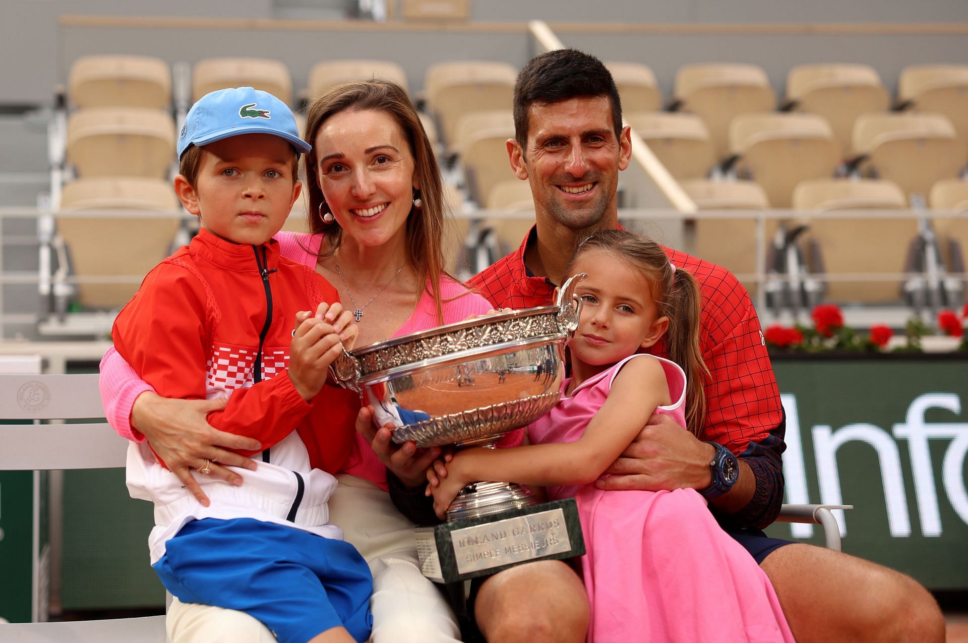 Kortların Efendisi: Novak Djokovic'in Zirvedeki Yeri Kortların Efendisi: Novak Djokovic'in Zirvedeki Yeri