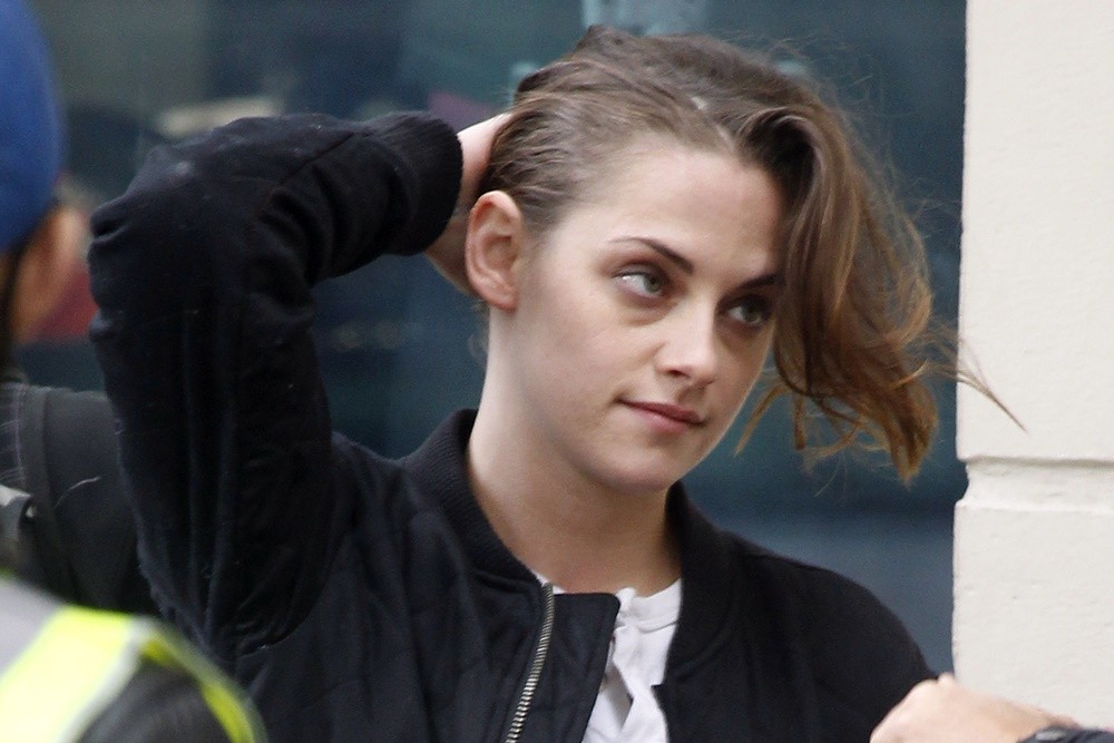 Kristen Stewart Ushers In A New Chapter For Hollywood Kristen Stewart Ushers In A New Chapter For Hollywood