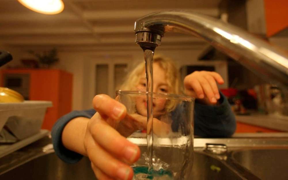 L'eau Du Robinet Est-elle Vraiment Polluée ? Solutions De Filtration Efficaces. L'eau Du Robinet Est-elle Vraiment Polluée ? Solutions De Filtration Efficaces.