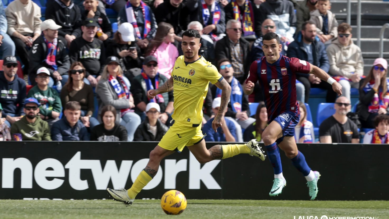 LaLiga HyperMotion: Almería - Eldense En Vivo LaLiga HyperMotion: Almería - Eldense En Vivo