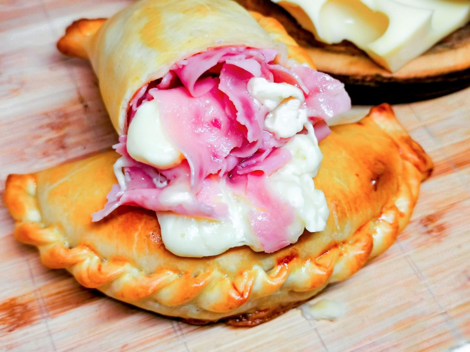 Las Mejores Empanadas De Jamón Y Queso Sin Horno: Receta Casera Las Mejores Empanadas De Jamón Y Queso Sin Horno: Receta Casera