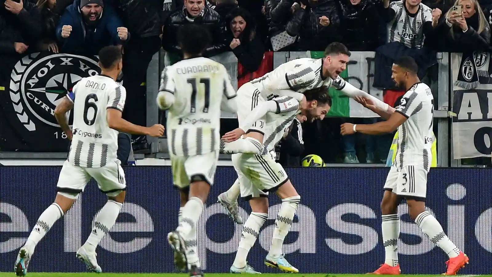 Lazio Earns Hard-Fought Draw Against Reduced Juventus Lazio Earns Hard-Fought Draw Against Reduced Juventus