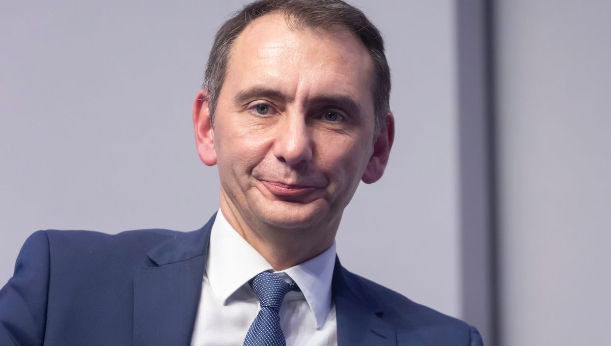 Le 9 Mai 2025 : ArcelorMittal Et La Russie, Selon Laurent Jacobelli (franceinfo)