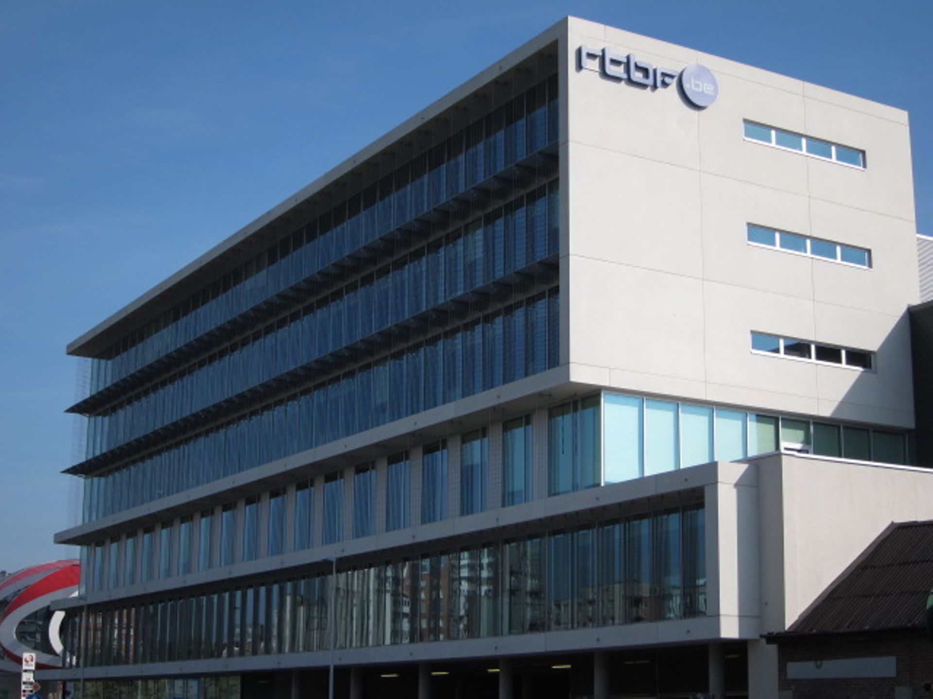 Le Dossier Du Nouveau Siège De La RTBF:  Exigences De La Ministre Galant