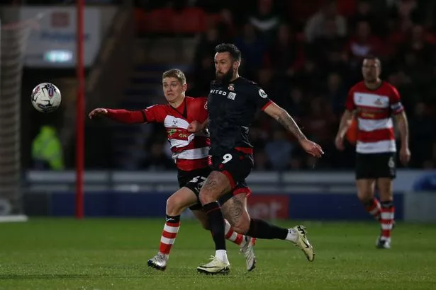 Leeds Reclaim Championship Lead Thanks To Tottenham Loanee Leeds Reclaim Championship Lead Thanks To Tottenham Loanee