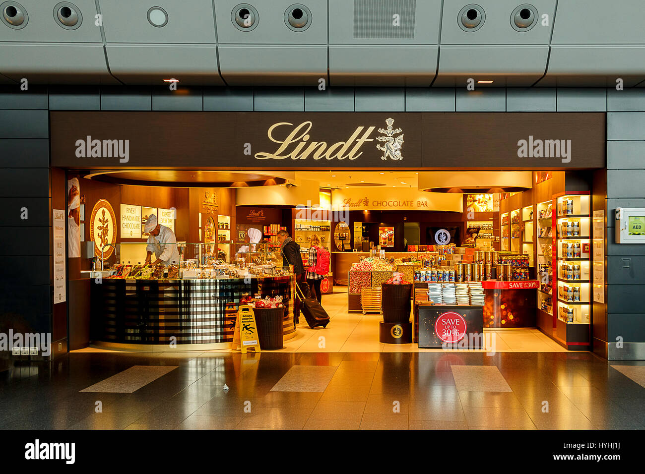 Lindt's Central London Chocolate Shop: A Sweet New Destination Lindt's Central London Chocolate Shop: A Sweet New Destination