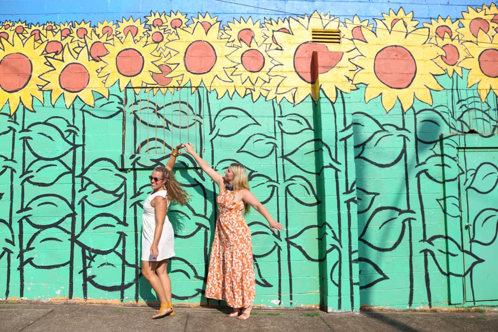 Local Artist Uses Murals To Highlight Nashville's Black Women Local Artist Uses Murals To Highlight Nashville's Black Women