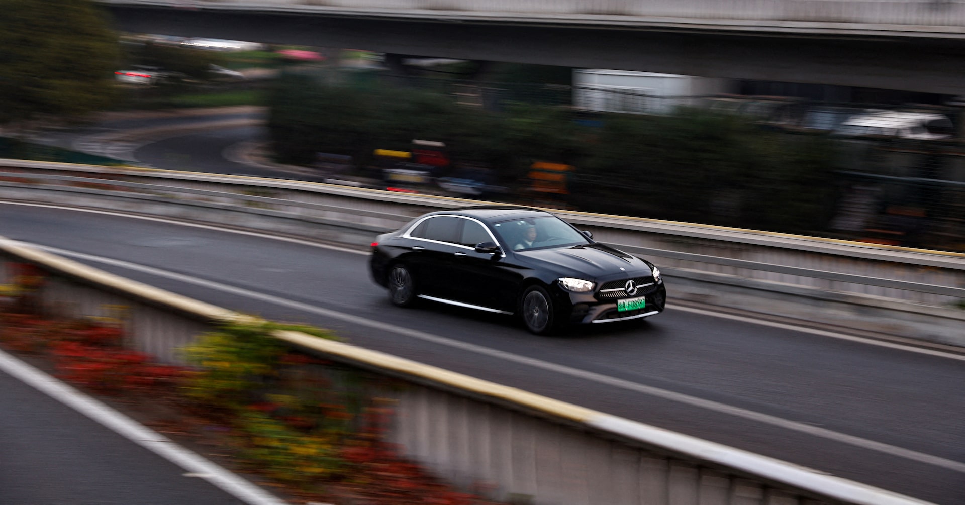 Luxury Carmakers Struggle In China: More Than Just BMW And Porsche Luxury Carmakers Struggle In China: More Than Just BMW And Porsche