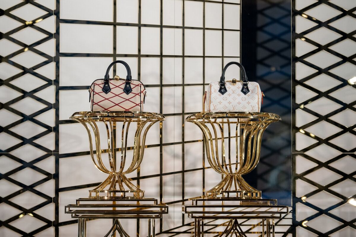 Luxury Slump Impacts Paris Economy: Analysis Of March 7th, 2025 Report Luxury Slump Impacts Paris Economy: Analysis Of March 7th, 2025 Report