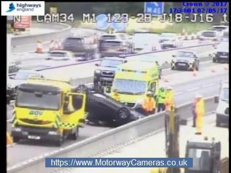 M6 Southbound Traffic: 60-Minute Delays After Accident M6 Southbound Traffic: 60-Minute Delays After Accident