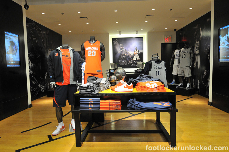 Man Dead Following West Broad Street Foot Locker Argument: Crime Insider Report Man Dead Following West Broad Street Foot Locker Argument: Crime Insider Report