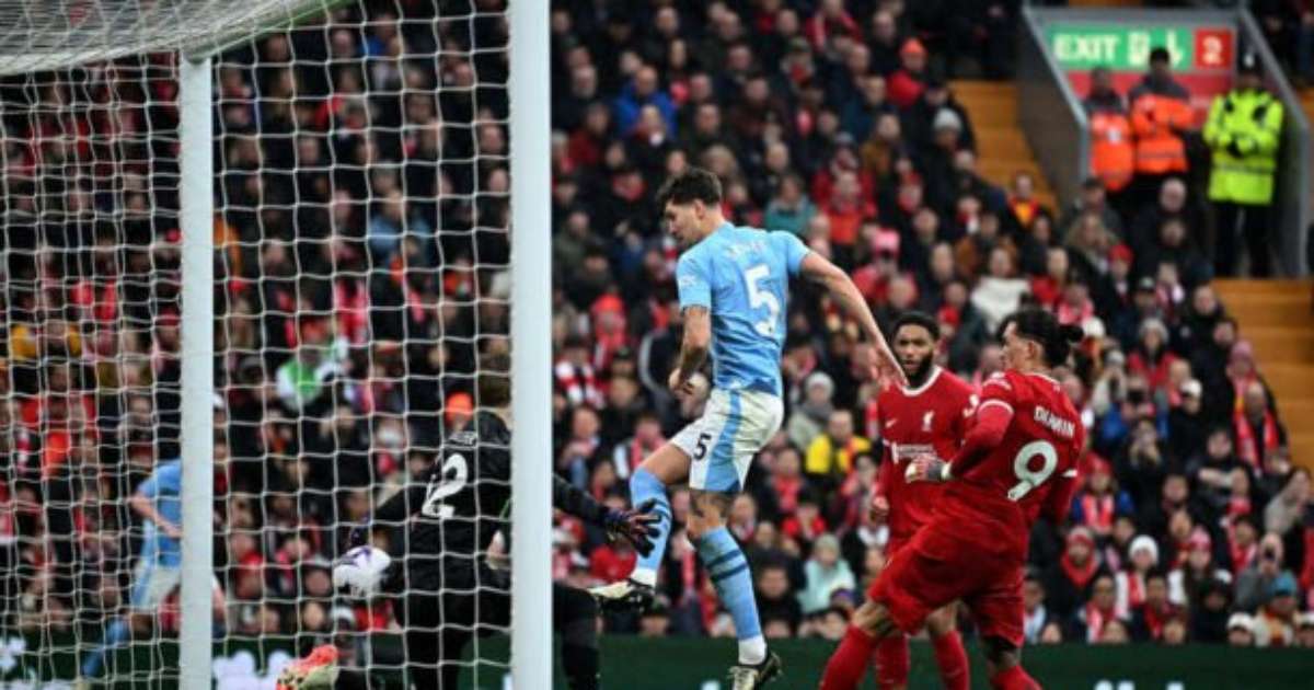 Manchester United E Arsenal Empatam Em Jogo Emocionante Manchester United E Arsenal Empatam Em Jogo Emocionante