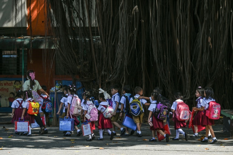 Manila Schools: Heat Wave Leads To Closures Manila Schools: Heat Wave Leads To Closures