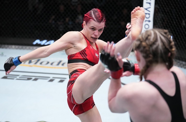 Marina Rodriguez Vs. Gillian Robertson: UFC Iowa Prediction, Odds & Pick Marina Rodriguez Vs. Gillian Robertson: UFC Iowa Prediction, Odds & Pick