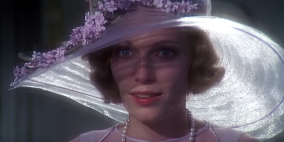 Michael Caine's Unexpected Guest During Mia Farrow Sex Scene Filming Michael Caine's Unexpected Guest During Mia Farrow Sex Scene Filming