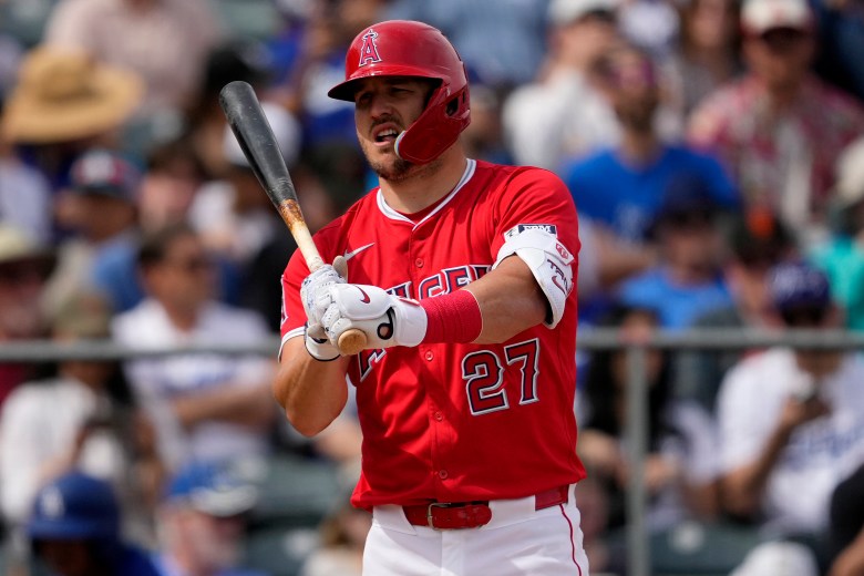 Mike Trout And Mickey Moniak Homer In Angels' Loss To Dodgers Mike Trout And Mickey Moniak Homer In Angels' Loss To Dodgers
