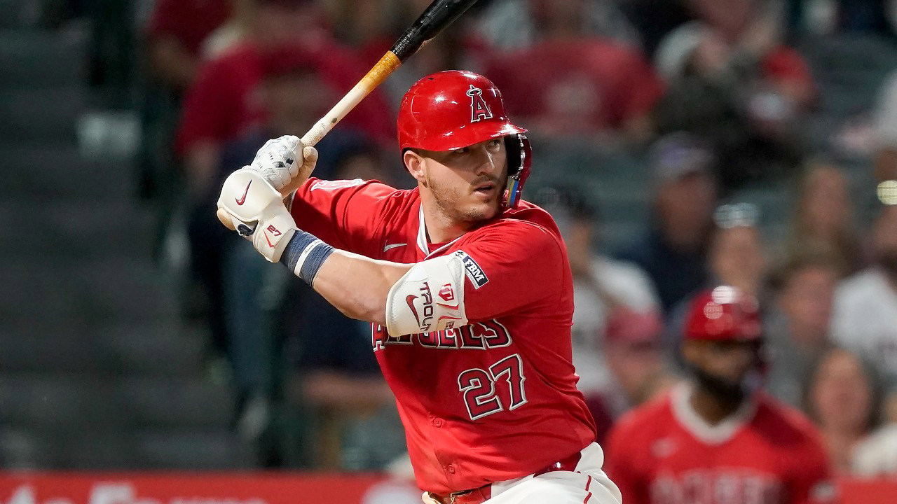 Mike Trout's Knee Soreness: Angels Lose Fifth Straight Game Mike Trout's Knee Soreness: Angels Lose Fifth Straight Game