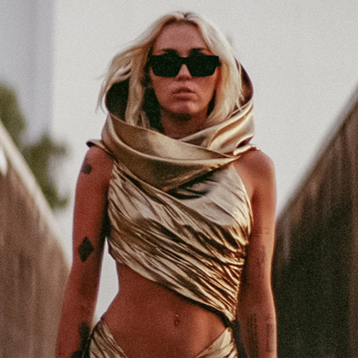 Miley Cyrus: Miley Cyrus: