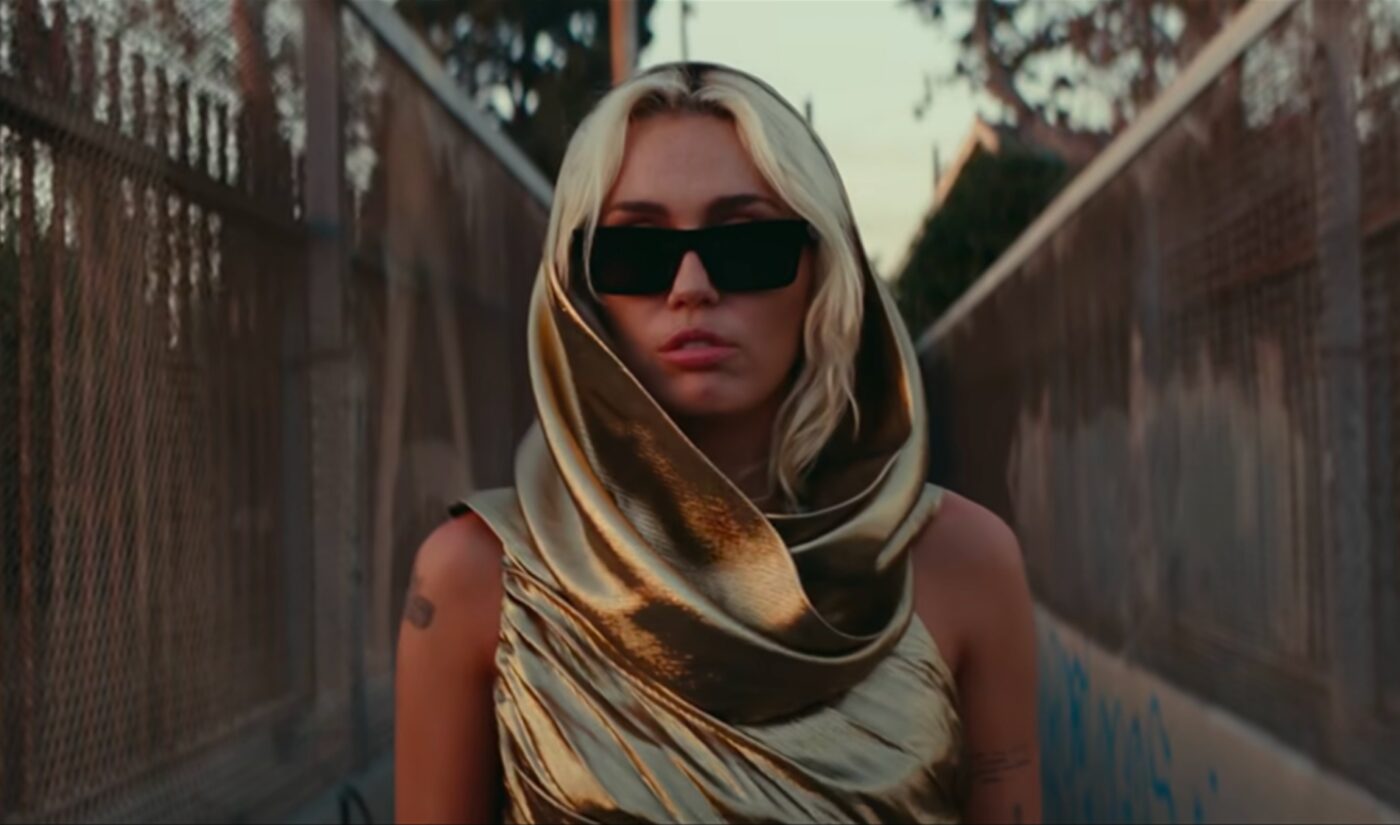 Miley Cyrus Ja Bruno Mars: Plagiointisyytteiden Uusi Käänne Miley Cyrus Ja Bruno Mars: Plagiointisyytteiden Uusi Käänne