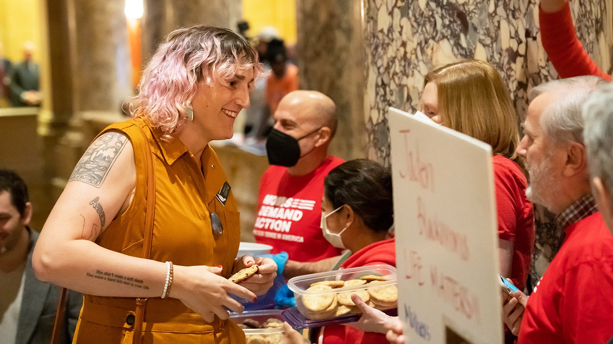 Minnesota Governor's Response To Federal Pressure On Transgender Athlete Ban Minnesota Governor's Response To Federal Pressure On Transgender Athlete Ban