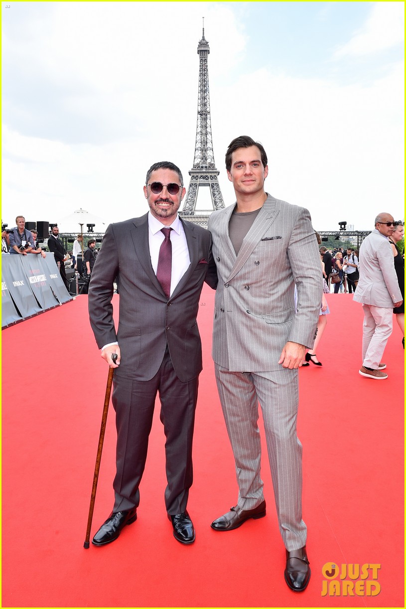 Mission: Impossible - Fallout: The Real Story Behind Henry Cavill's Changing Beard Mission: Impossible - Fallout: The Real Story Behind Henry Cavill's Changing Beard