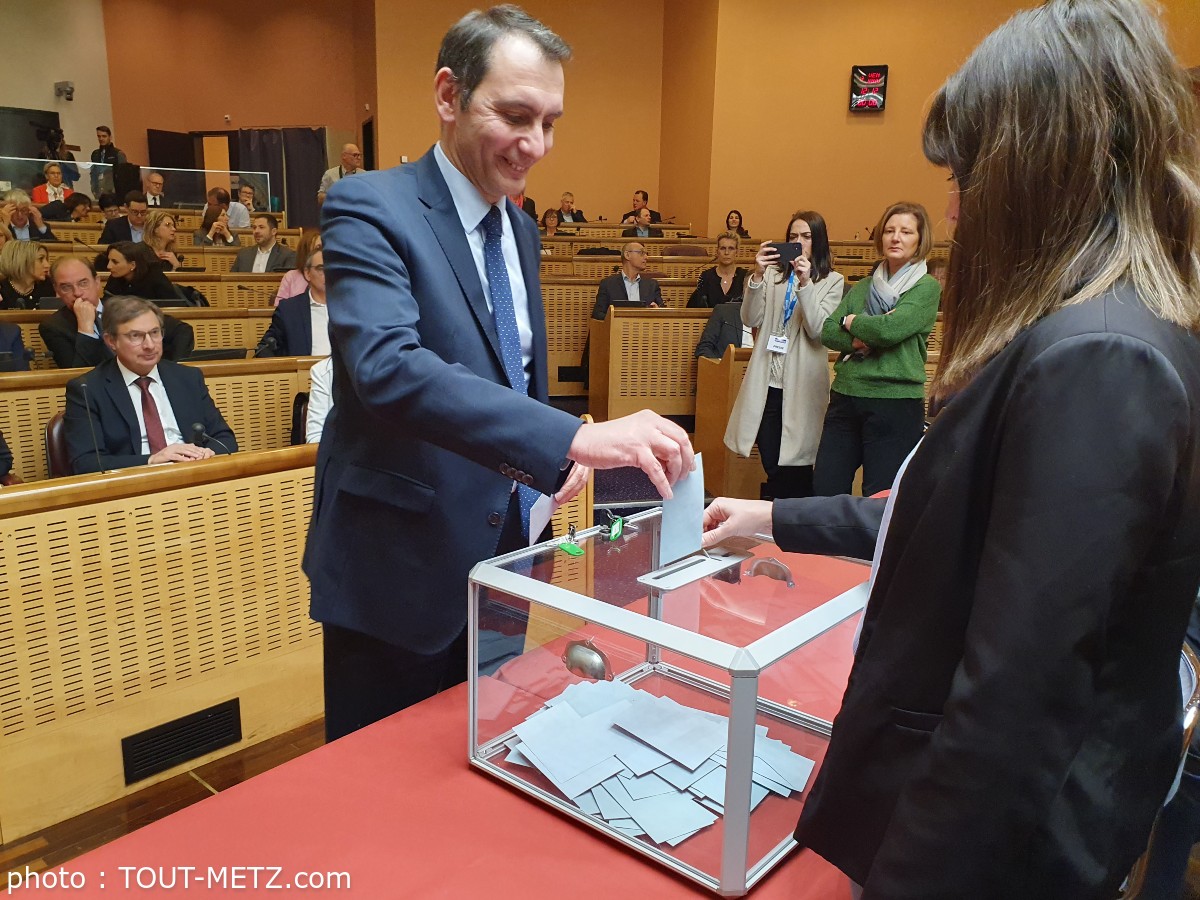 Municipales Metz 2026 : Laurent Jacobelli, Candidat ? Municipales Metz 2026 : Laurent Jacobelli, Candidat ?