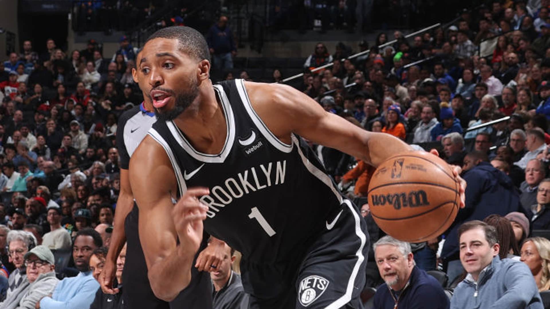 NBA Analyst Breen And Mikal Bridges' On-Court Minute Dispute NBA Analyst Breen And Mikal Bridges' On-Court Minute Dispute