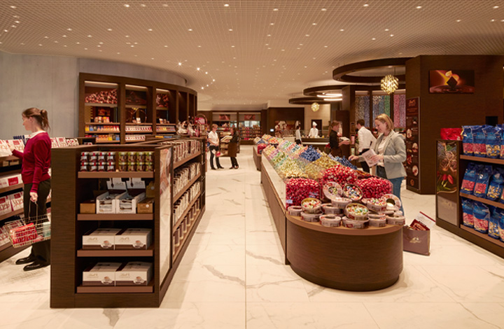 New Lindt Chocolate Shop Opens Its Doors In Central London New Lindt Chocolate Shop Opens Its Doors In Central London