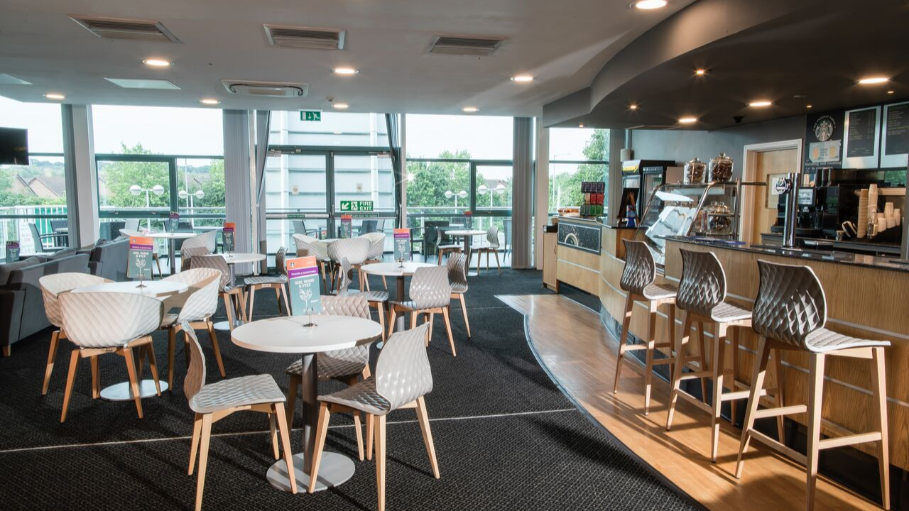 New Padel Courts Planned For Chafford Hundred Health Club Following Dragon Den Pitch New Padel Courts Planned For Chafford Hundred Health Club Following Dragon Den Pitch