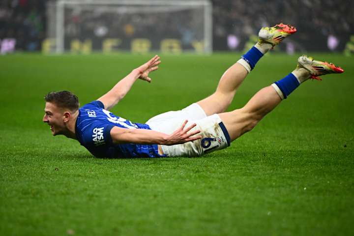 Newcastle's Striker Options: Weighing Up The Liam Delap Interest Newcastle's Striker Options: Weighing Up The Liam Delap Interest