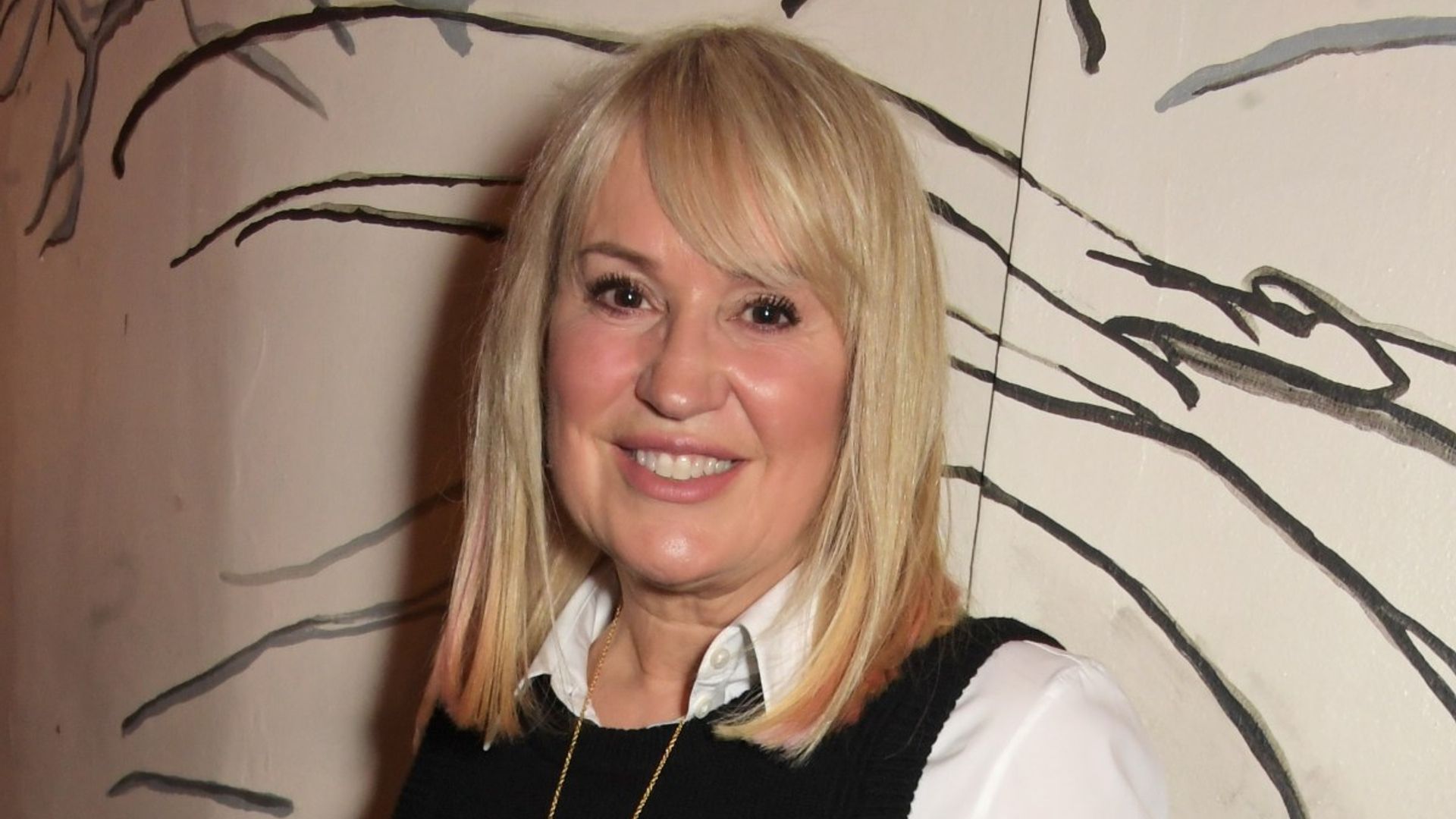 Nicki Chapman's Country Escape: Her Stunning Chiswick Home Garden Nicki Chapman's Country Escape: Her Stunning Chiswick Home Garden
