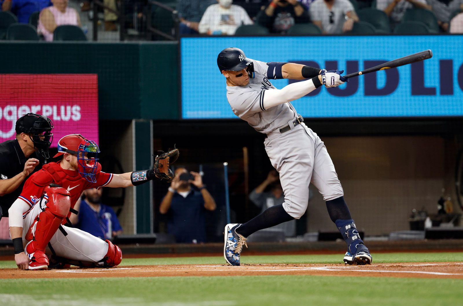 Nine Home Runs, Judge's Three: Yankees Set New Team Record In 2025 Opener Nine Home Runs, Judge's Three: Yankees Set New Team Record In 2025 Opener