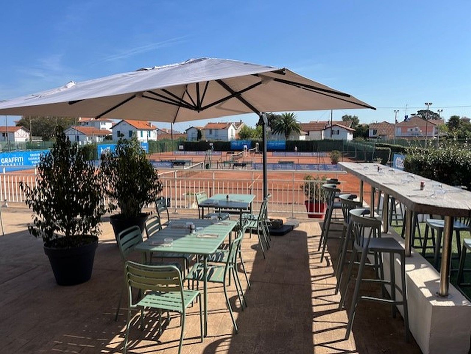 Nouveaux Gérants Et Nouvelle Dynamique Pour Le BO Café À Biarritz Nouveaux Gérants Et Nouvelle Dynamique Pour Le BO Café À Biarritz
