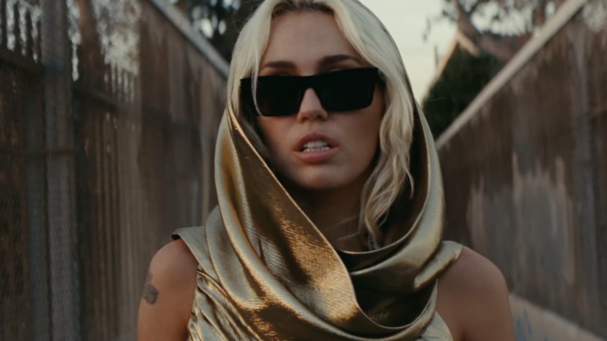 Nowy Singiel Miley Cyrus - Nowy Singiel Miley Cyrus -