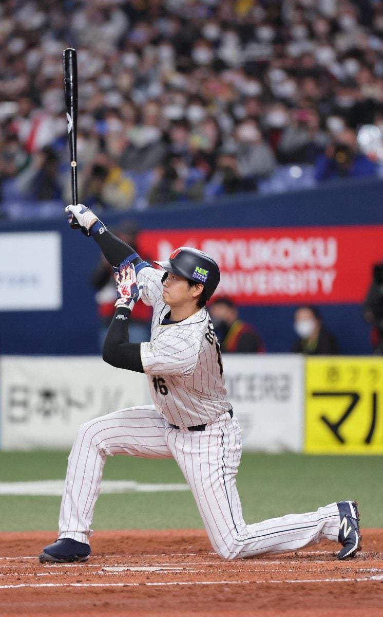 Ohtani's Impressive Performance: 2-Run Homer Against Yomiuri Giants Ohtani's Impressive Performance: 2-Run Homer Against Yomiuri Giants