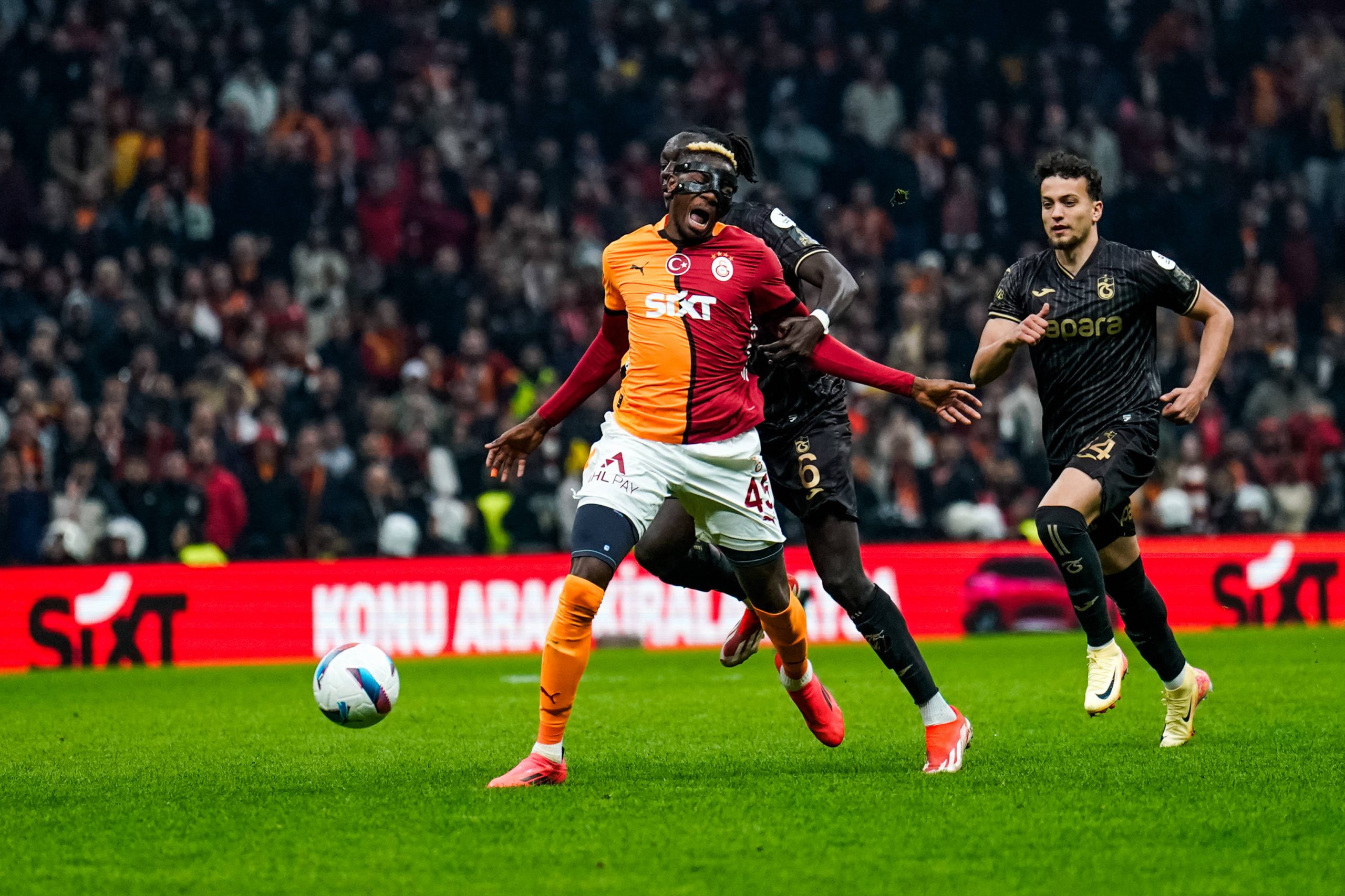 Osimhen's Manchester United Move: Is The Deal Done? Osimhen's Manchester United Move: Is The Deal Done?