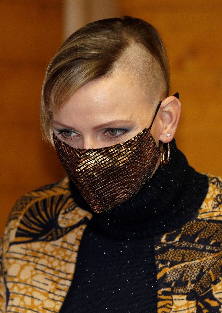 Otoño Con Estilo: Charlene De Mónaco Y La Tendencia Del Lino Otoño Con Estilo: Charlene De Mónaco Y La Tendencia Del Lino