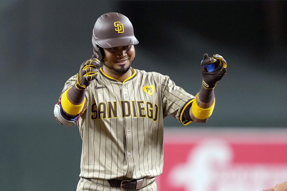 Padres Aim For Sweep: Arraez And Heyward Starting Against [Opponent]