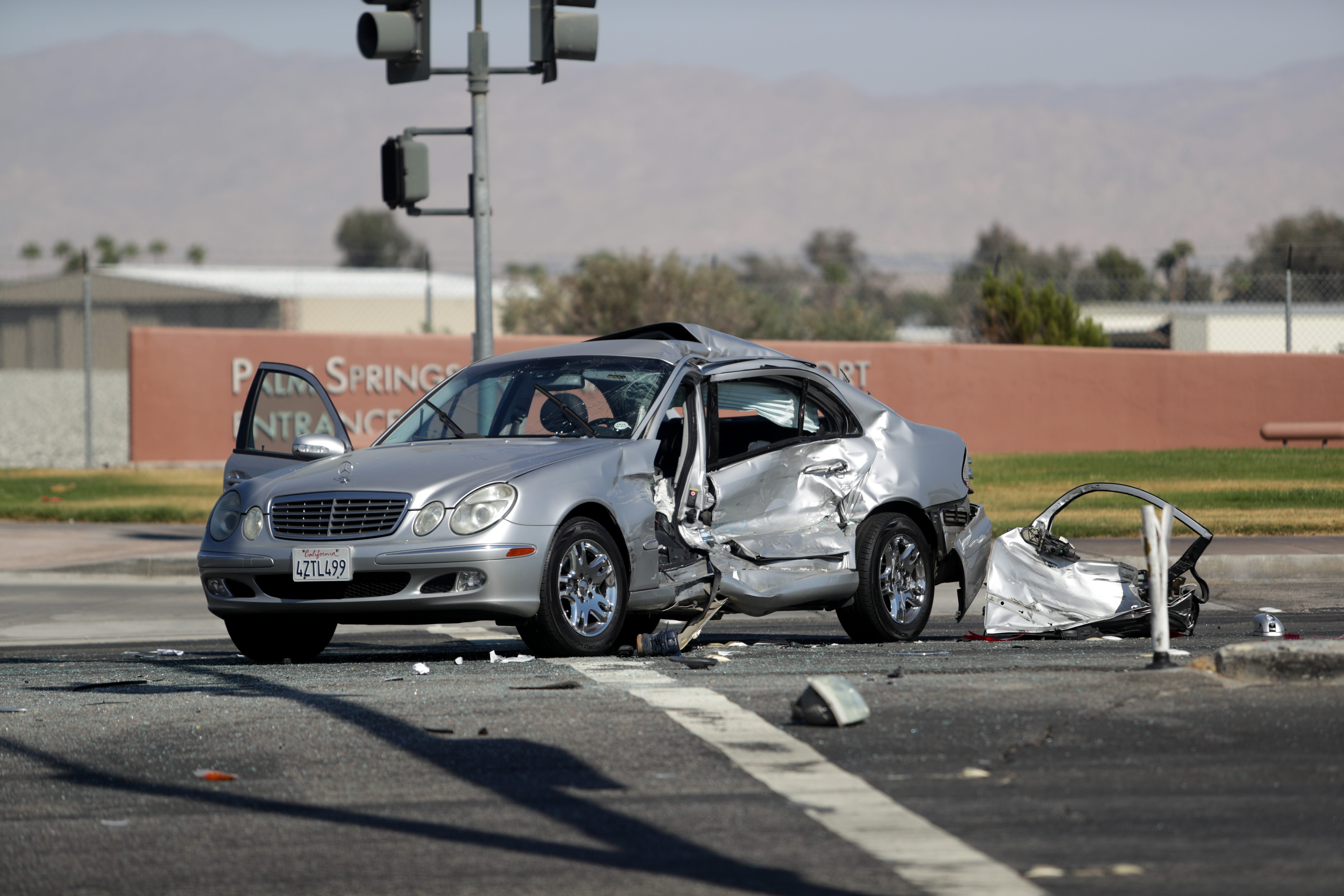 Palm Springs Car Explosion Leaves One Dead, Fertility Center Damaged Palm Springs Car Explosion Leaves One Dead, Fertility Center Damaged