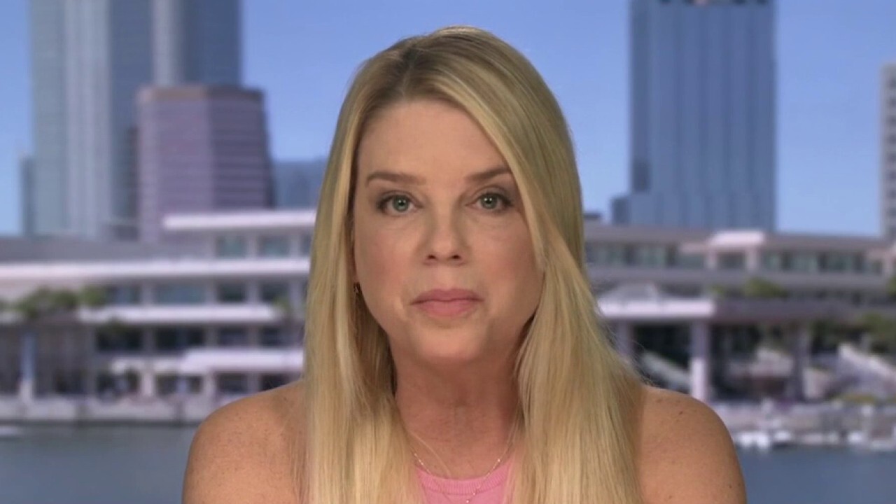 Pam Bondi Announces Record-Breaking Fentanyl Seizure Pam Bondi Announces Record-Breaking Fentanyl Seizure