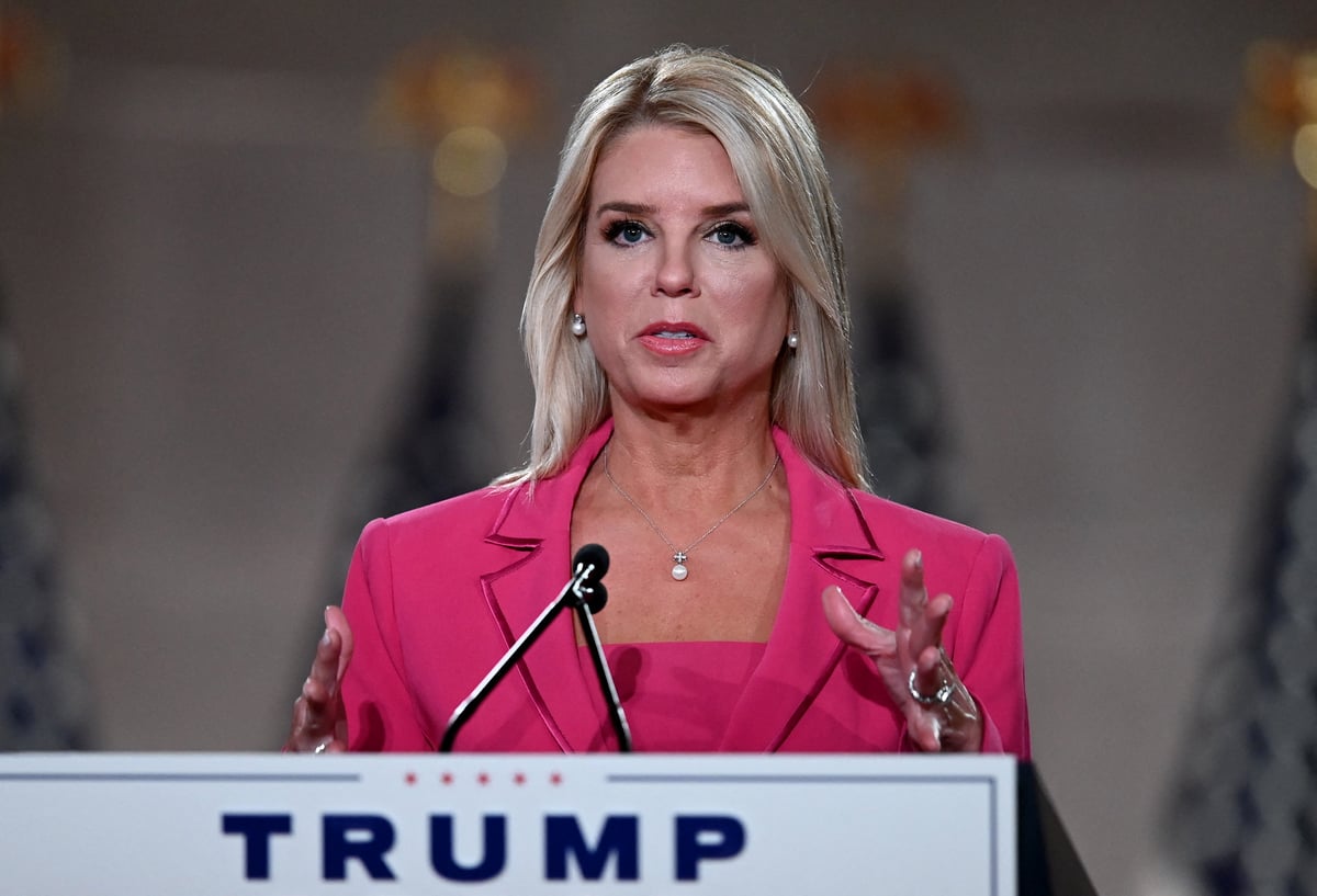 Pam Bondi's Claim: The Epstein Client List And Its Implications Pam Bondi's Claim: The Epstein Client List And Its Implications